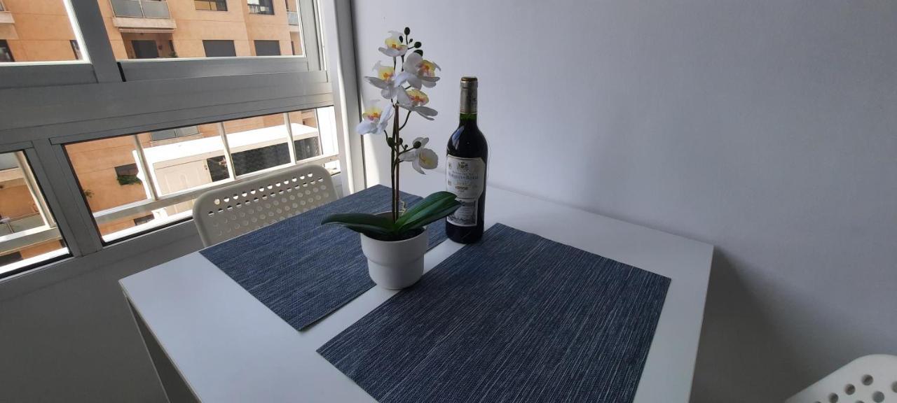 Estudio Torremolinos Centro By Ava Apartments Wifi Y Smart Tv Exterior photo